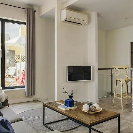 Matahacas Pool & Luxury Apartment Sevilla