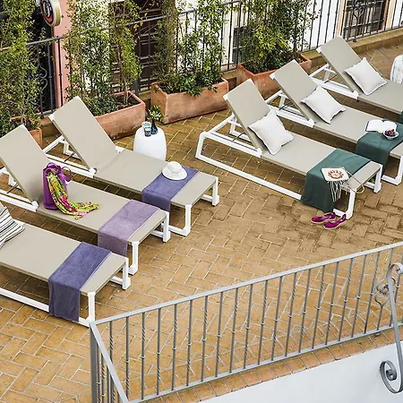 Matahacas Pool & Luxury * Sevilla